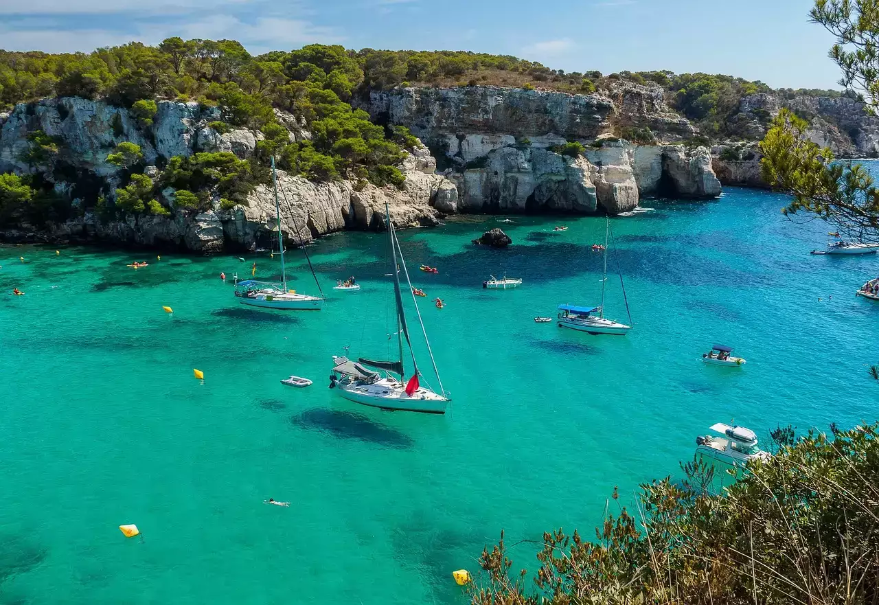 Majorque ou Minorque ? Où passer vos prochaines vacances ?