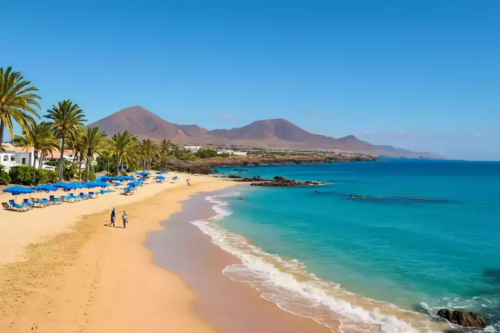 ou partir au soleil en aout ? les îles Canaries
